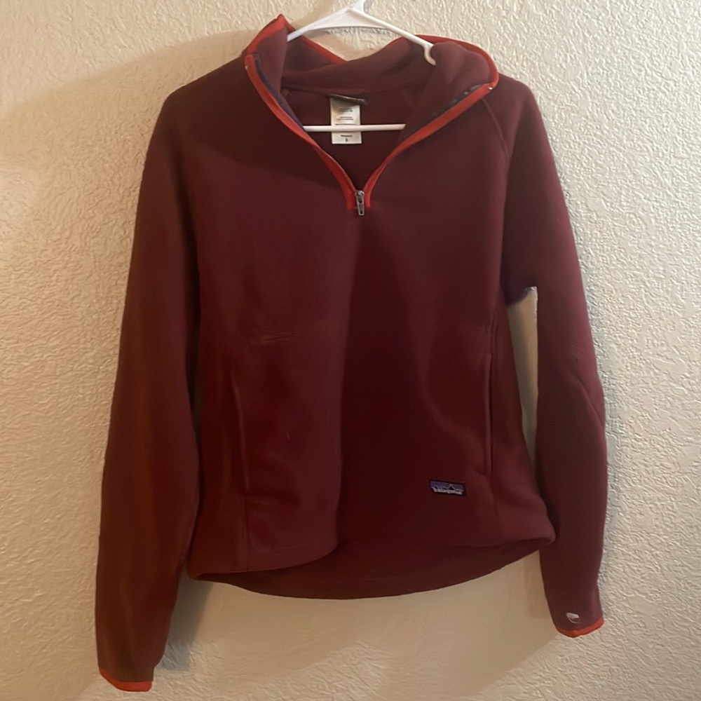 Small womens patagonia fleece
